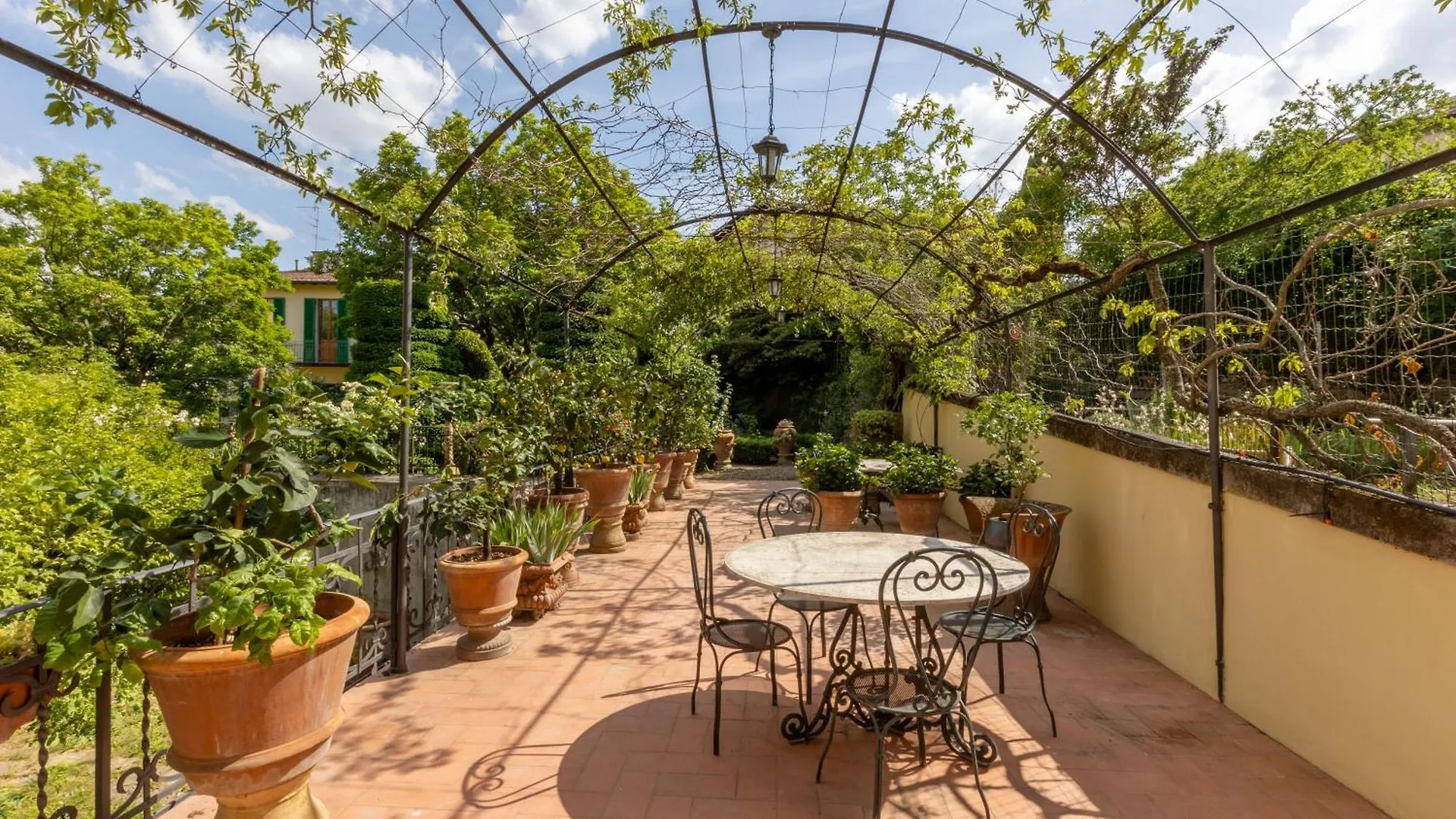 Palazzina Maresa Villa Florence
