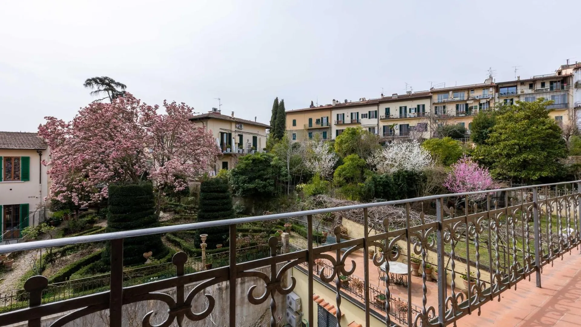 Palazzina Maresa Villa Florence 0*,  Italy